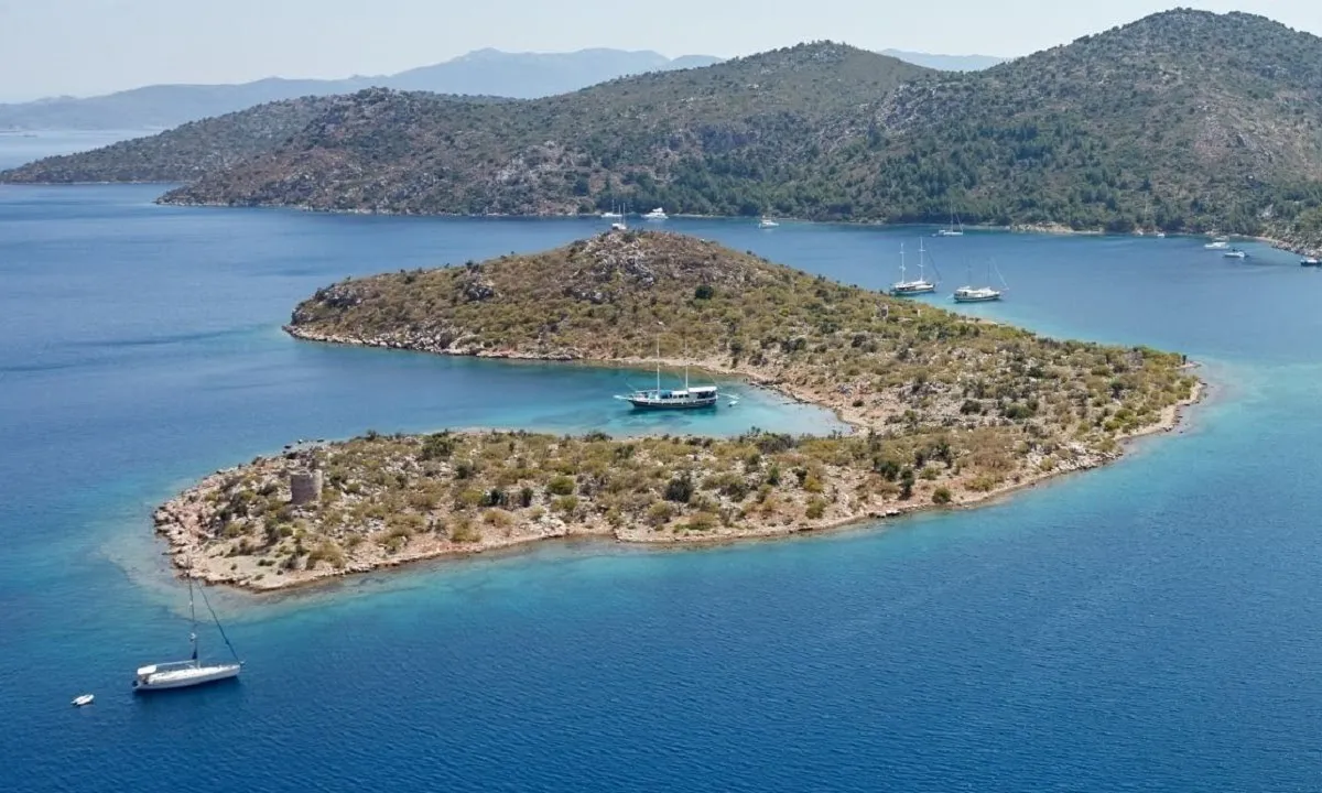Kiseli Adası, stop in Marmaris, Turkey