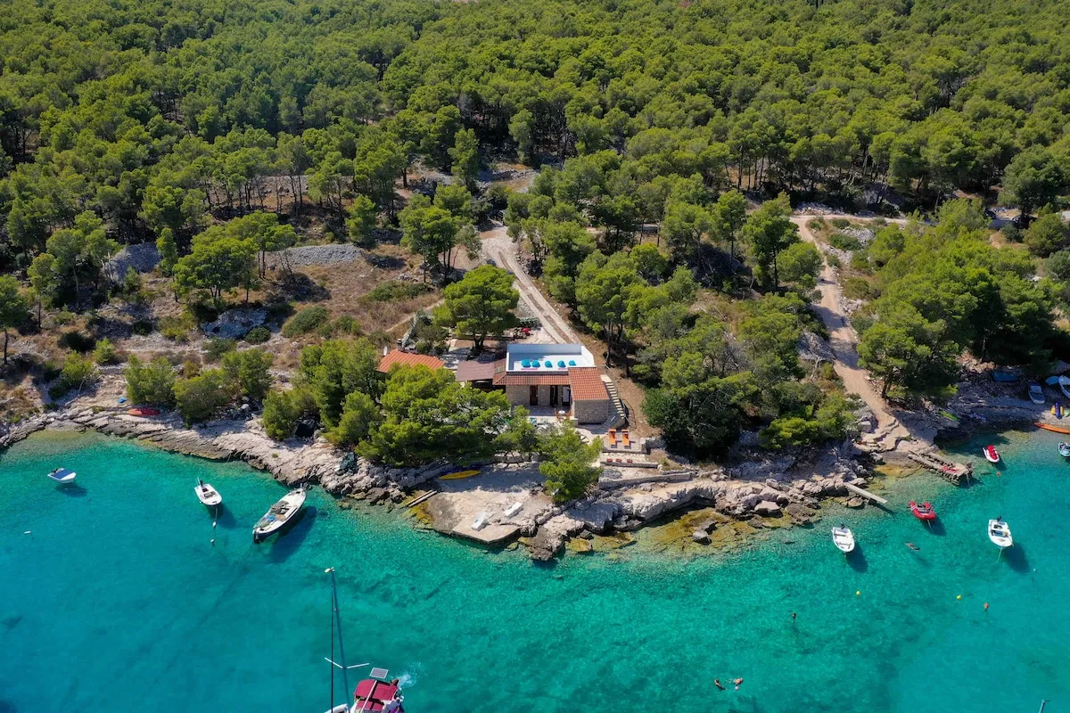 Lučice Anchorage in Općina Milna, Croatia — photo 3