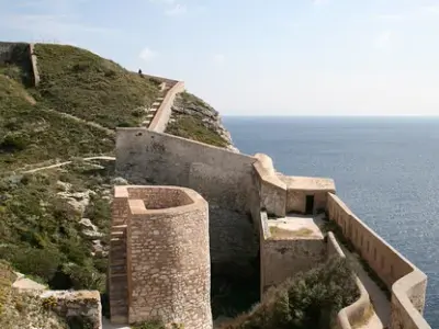 Cala di Zeri, stop in Bonifacio / Bunifaziu — photo 4