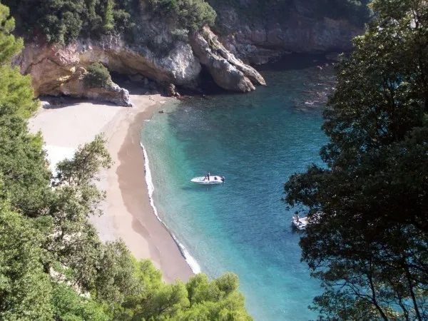 Cala della Fornace, anchorage in Italy — photo 4