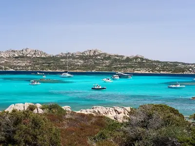 Spiaggia dell' alberello, anchorage in La Maddalena, Italy — photo 3