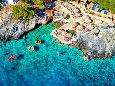 Aponissos Beach, stop in Megalochori, Greece — photo 4