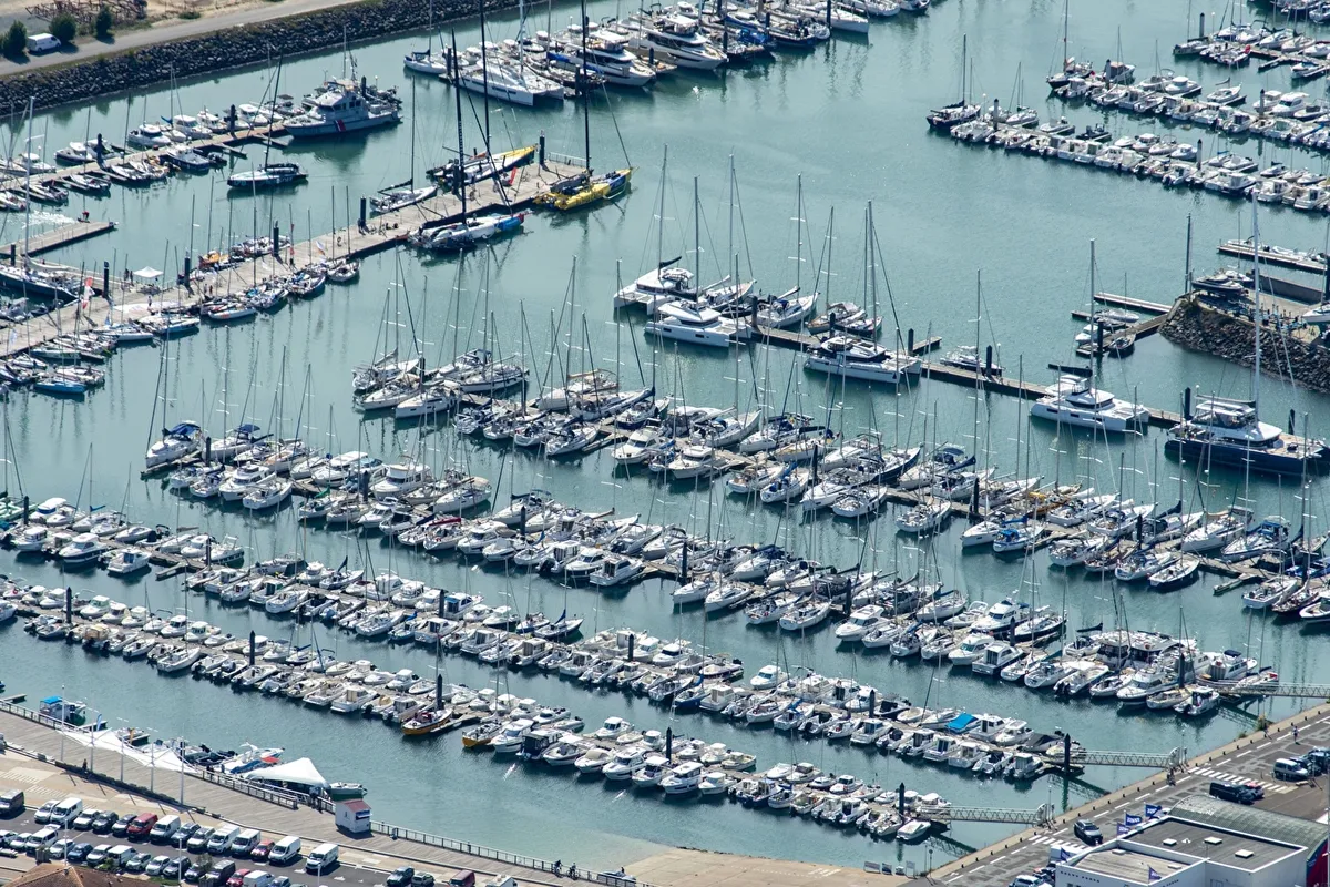 Les Sables-d'Olonne Anchorage in Les Sables-d'Olonne, France — photo 8