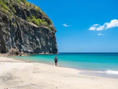 Rendezvous Beach, stop in Bahamas — photo 4