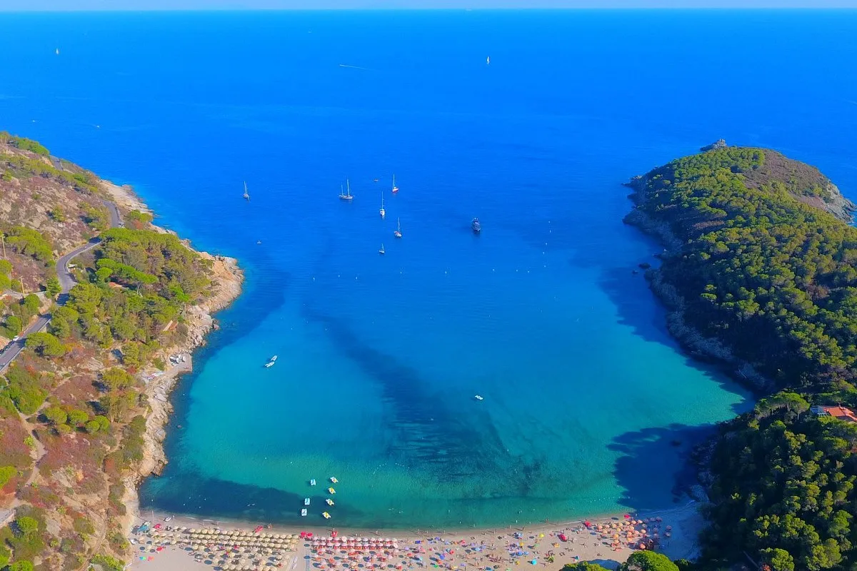 Fetovaia, stop in Italy