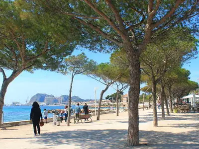 Plage Cyrnos, stop in France — photo 4