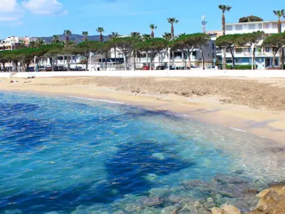 Plage Cyrnos, stop in France — photo 5