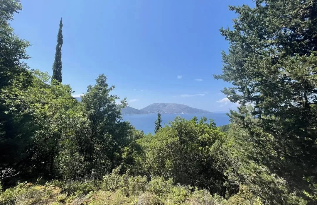 Antisamos, stop in Sami Municipal Unit — photo 3