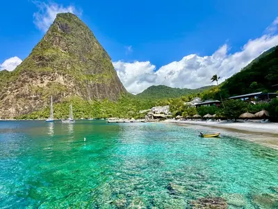 Anse des Pitons, anchorage in Soufrière, Saint Lucia — photo 4
