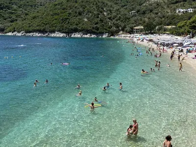 Mikros Gialos, stop — photo 4