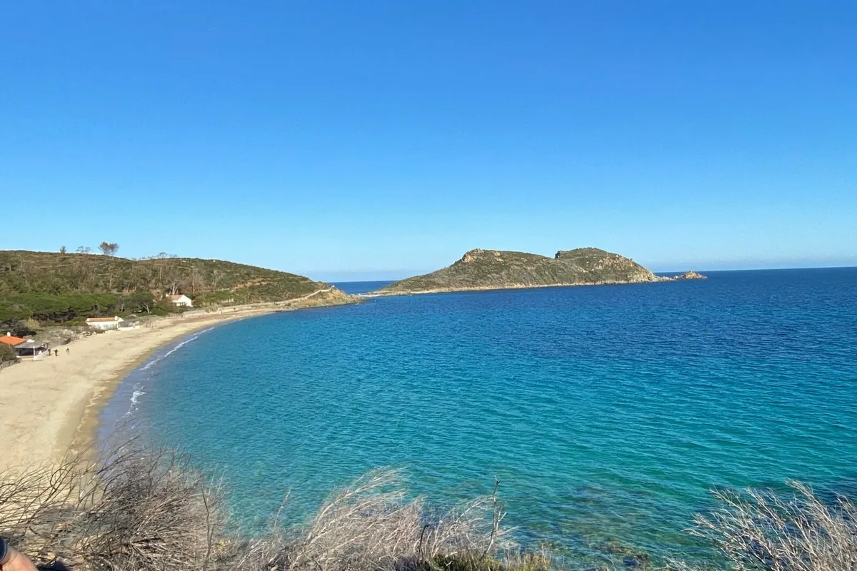 Baie de Briande, stop — photo 2