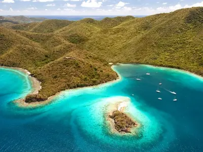 Waterlemon Bay, anchorage in Road Town, British Virgin Islands — photo 2