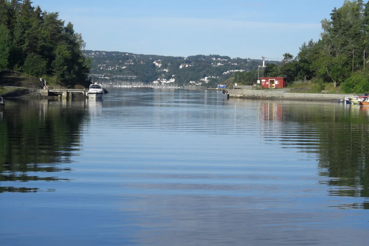 Middagsbukta, anchorage in Norway — photo 7