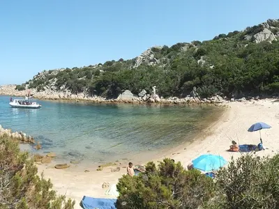 Cala Brigantina, anchorage in Italy — photo 2