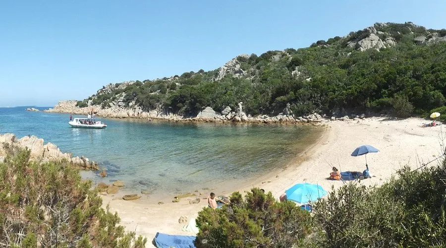 Cala Brigantina, anchorage in Italy — photo 2