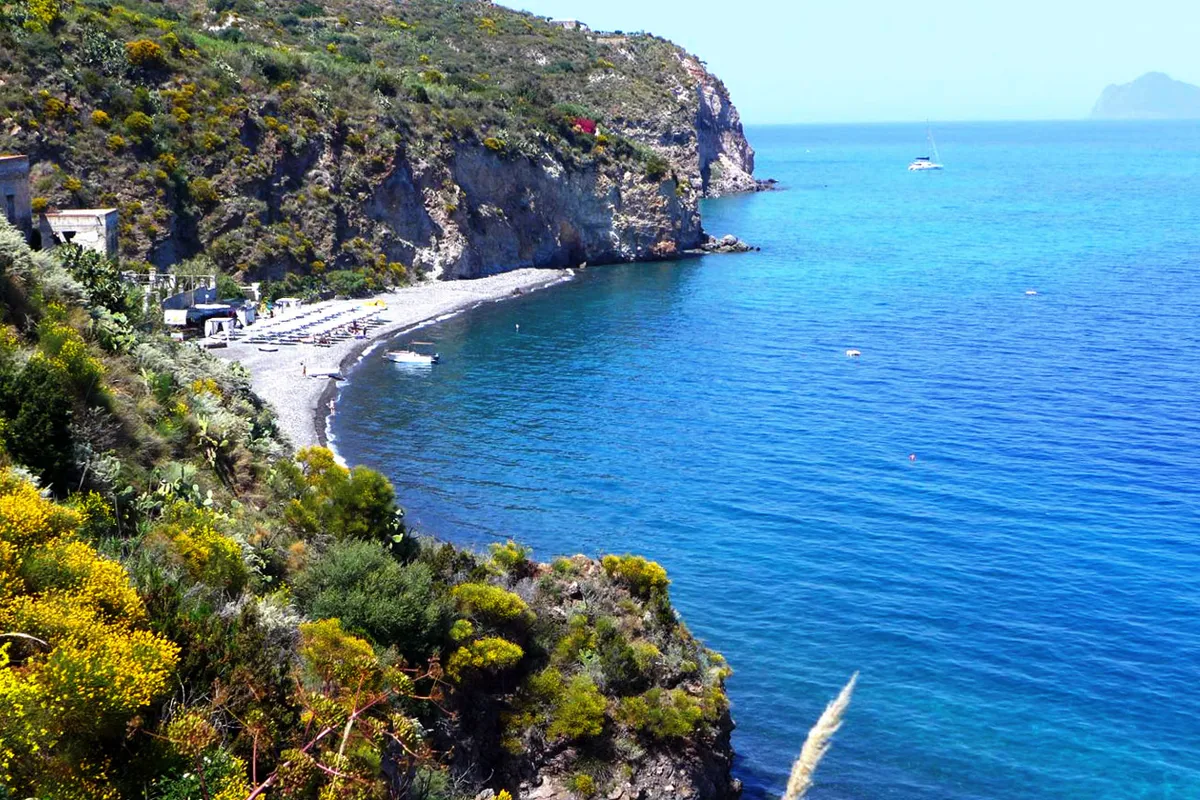 Spiagga della Papesca, stop in Lipari, Italy — photo 4
