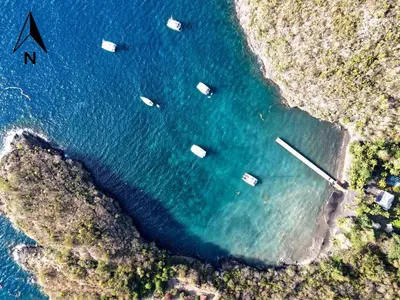 Anse Noire, anchorage in Les Trois-Îlets, France — photo 2