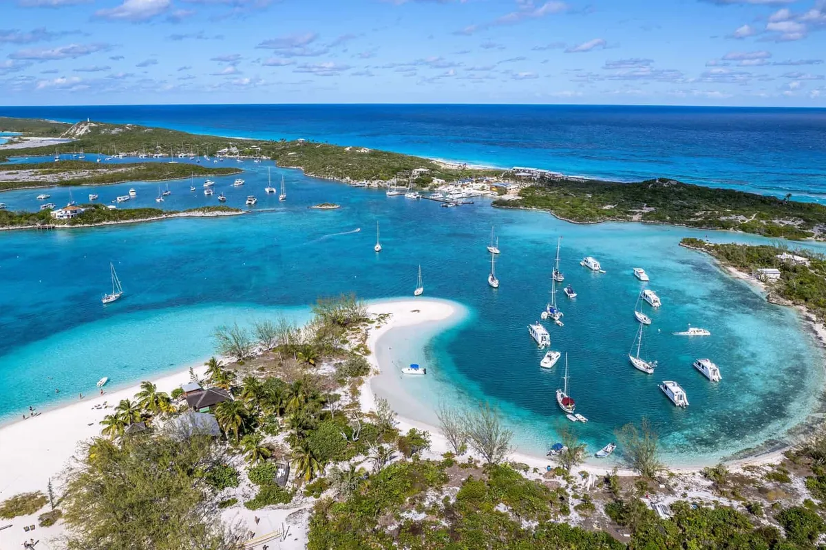 Cruisers Beach, stop in Exuma, Bahamas — photo 5
