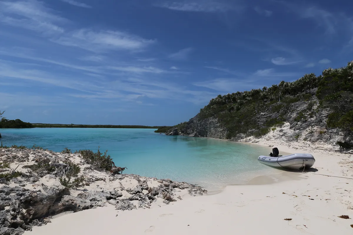 Cruisers Beach, stop in Exuma, Bahamas — photo 2