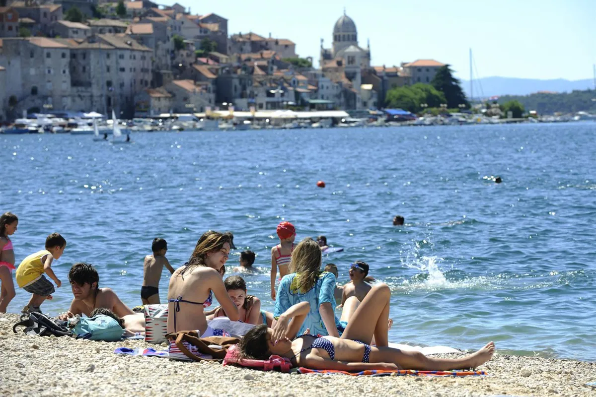 Banje, stop in Grad Šibenik, Croatia — photo 9