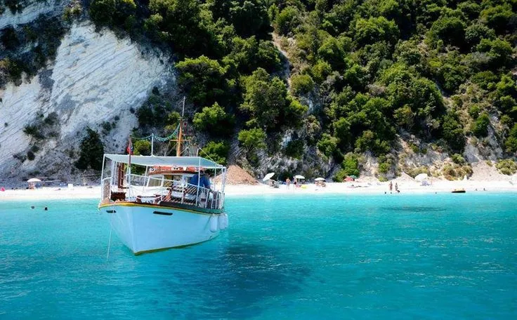 Gidaki Beach, stop in Greece — photo 7