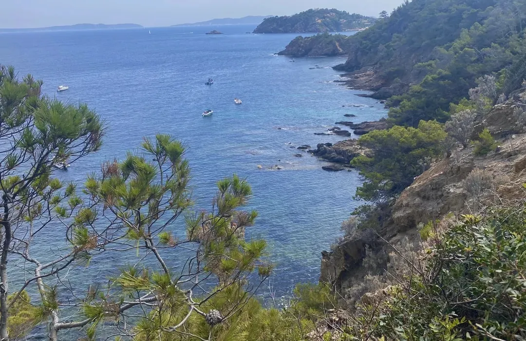 Baie du Gau, anchorage in France — photo 2