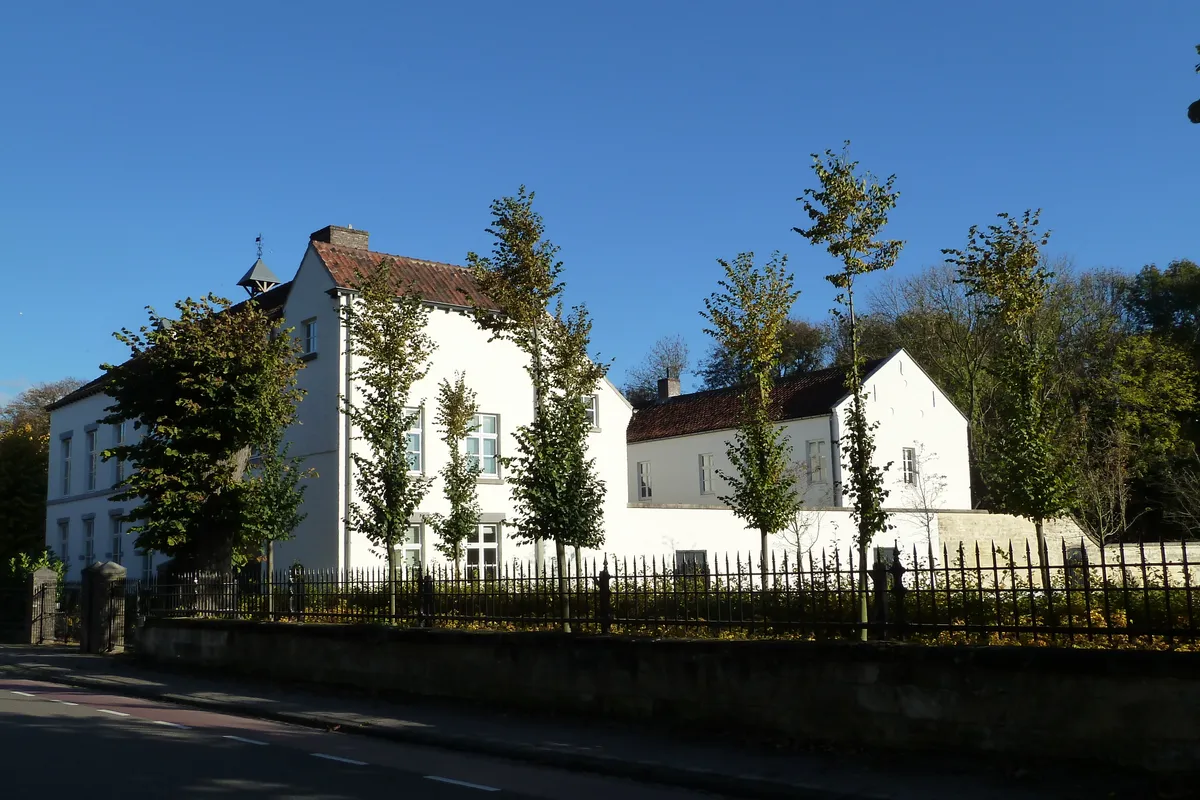 Tussen de Bruggen, stop in Netherlands