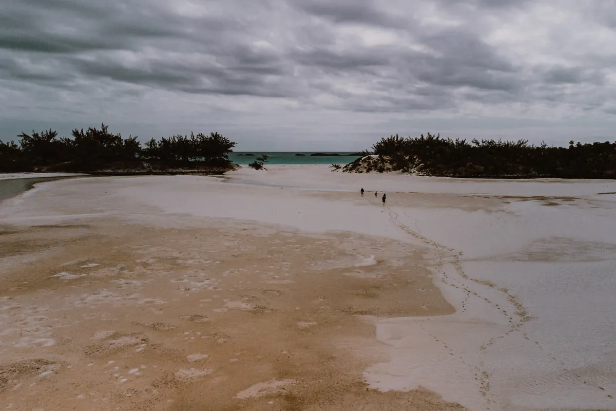 Shep's Beach, stop in Exuma, Bahamas — photo 8
