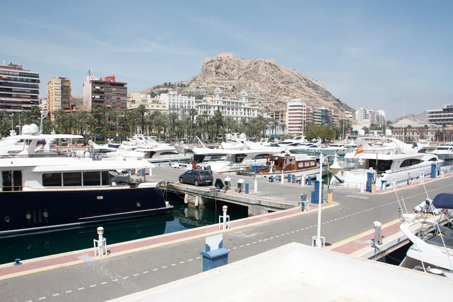 Marina Alicante in Alicante, Spain
