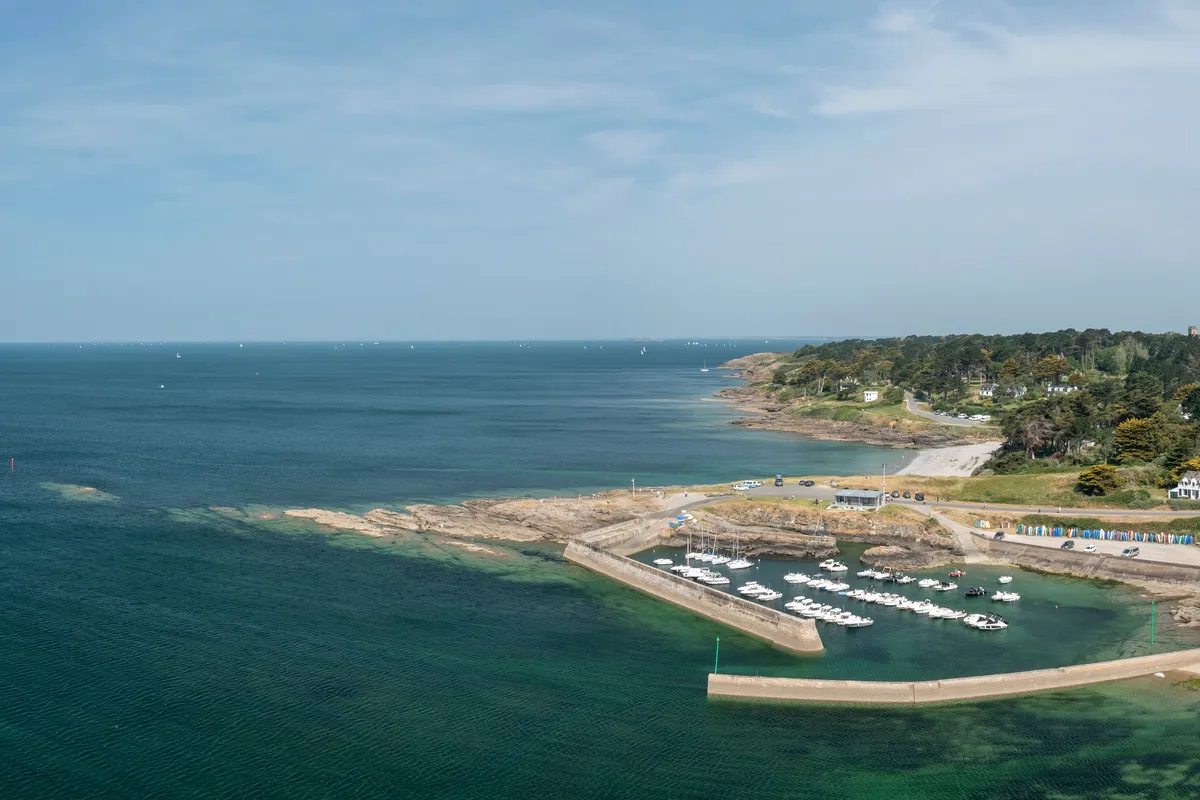 Port Saint-Gildas, harbour in France — photo 7
