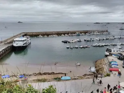 Port Saint-Gildas, harbour in France — photo 5