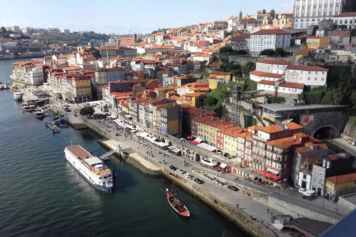 Porto, stop in Greece — photo 2