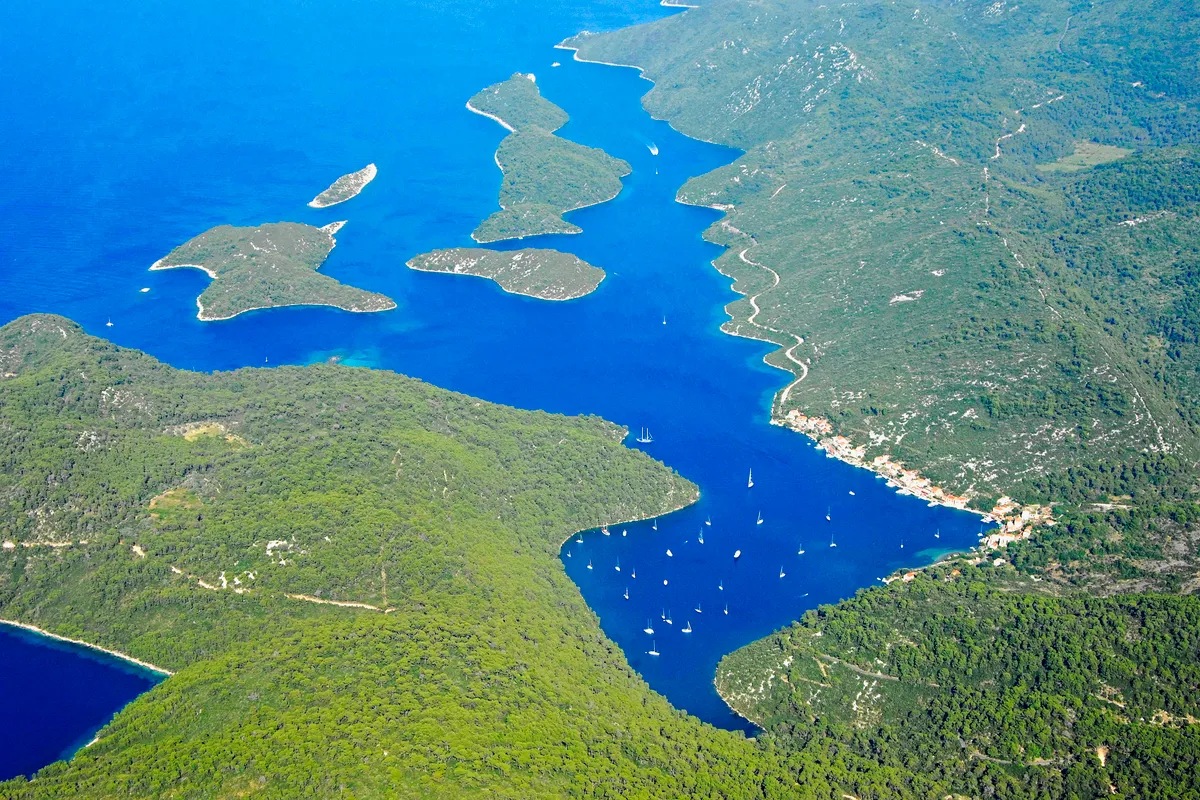 Luka Polače, anchorage in Croatia