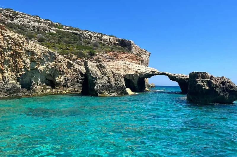 Il-Bajja ta’ San Niklaw Anchorage in Mġarr, Malta — photo 5