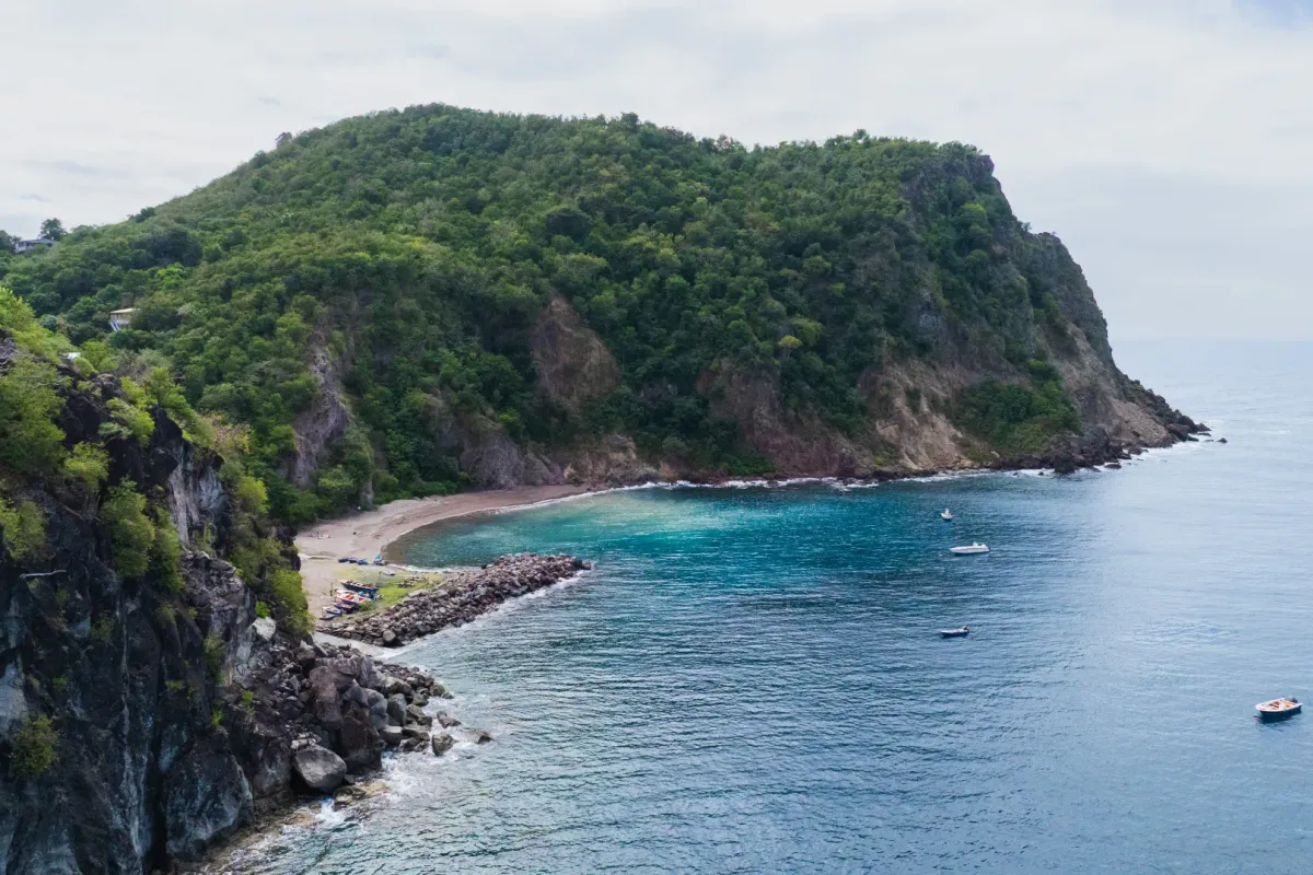 Anse à Cointe, anchorage in Terre-de-Bas, France