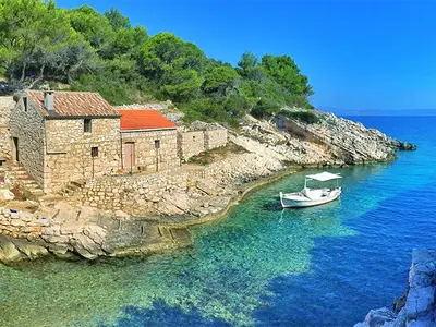 Uvala Zaklopatica, anchorage in Općina Lastovo, Croatia — photo 2