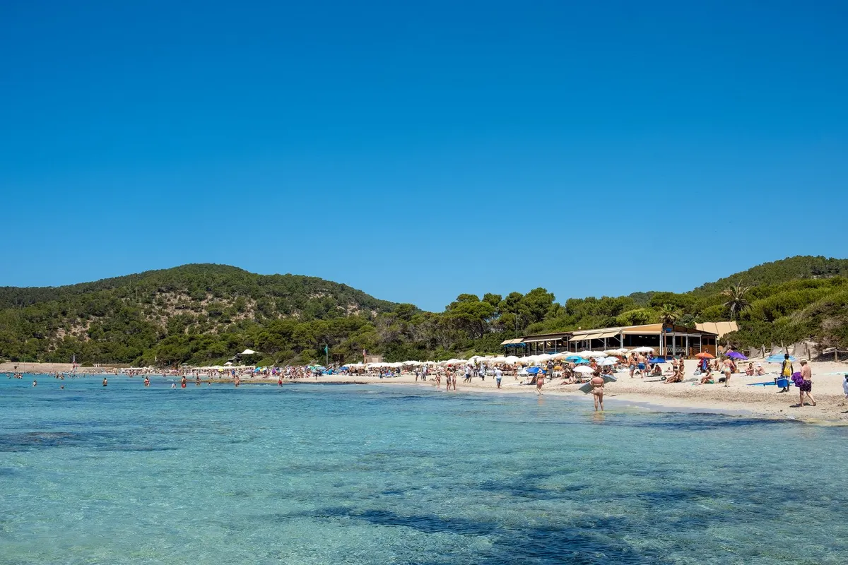 Platja de ses Salines, stop in Formentera, Spain — photo 7