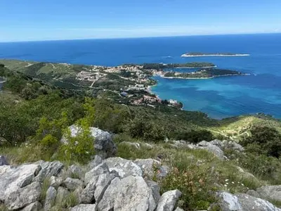 Uvala Žal, anchorage in Croatia — photo 3