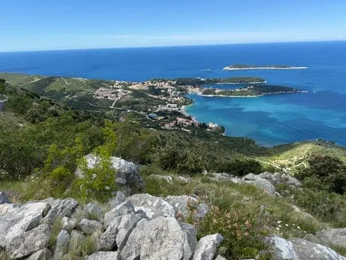 Uvala Žal, anchorage in Croatia — photo 3