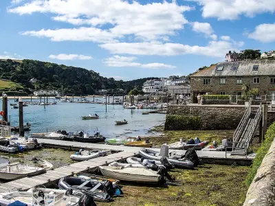 Fisherman's Cove, stop in South Hams — photo 3