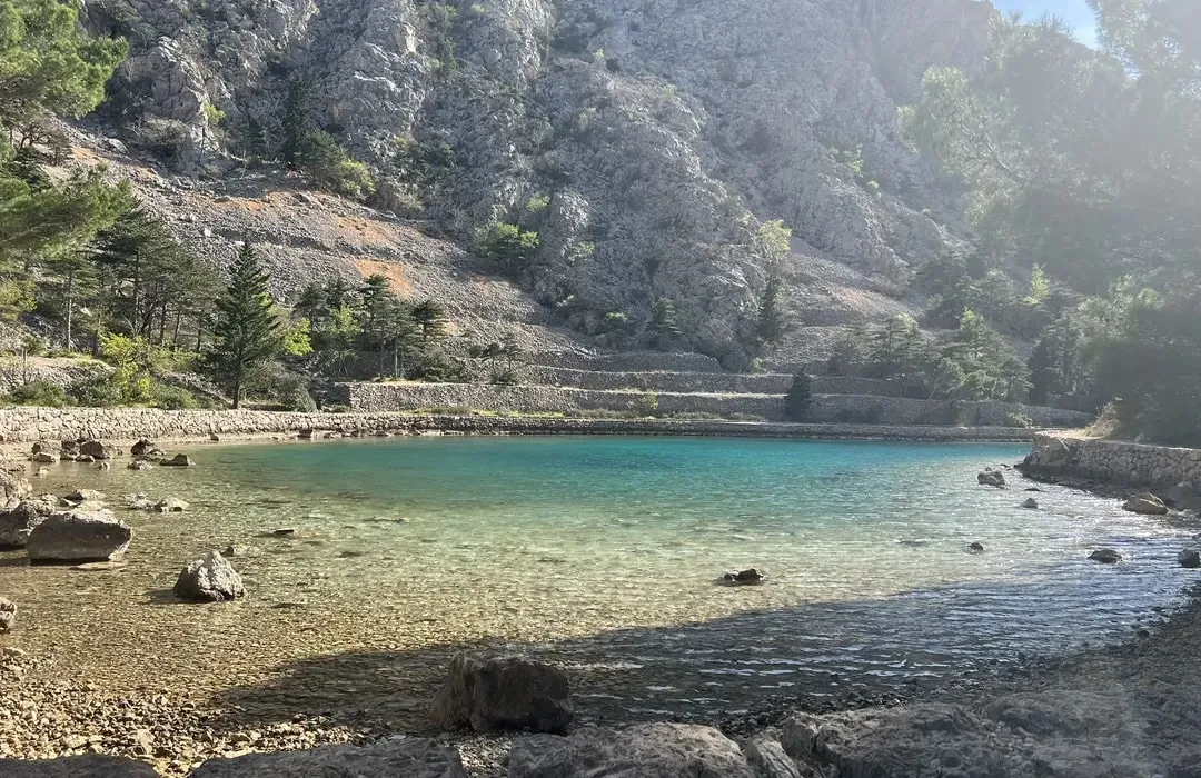 Uvala Tatinja, anchorage in Rogač, Croatia — photo 5