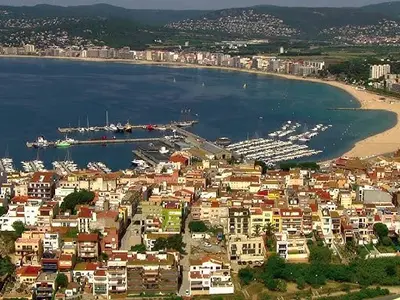 Badia de Palamós, anchorage in Palamós, Spain — photo 3