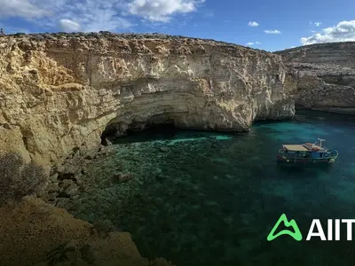 Bejn il-Kmiemen Anchorage in Mġarr, Malta — photo 3