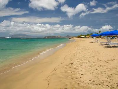 Pinney's Beach, anchorage in Cotton Ground, Saint Kitts and Nevis — photo 5