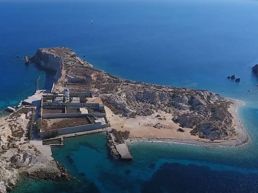 Prasa (Agios Georgios), stop in Kimolos, Greece — photo 5