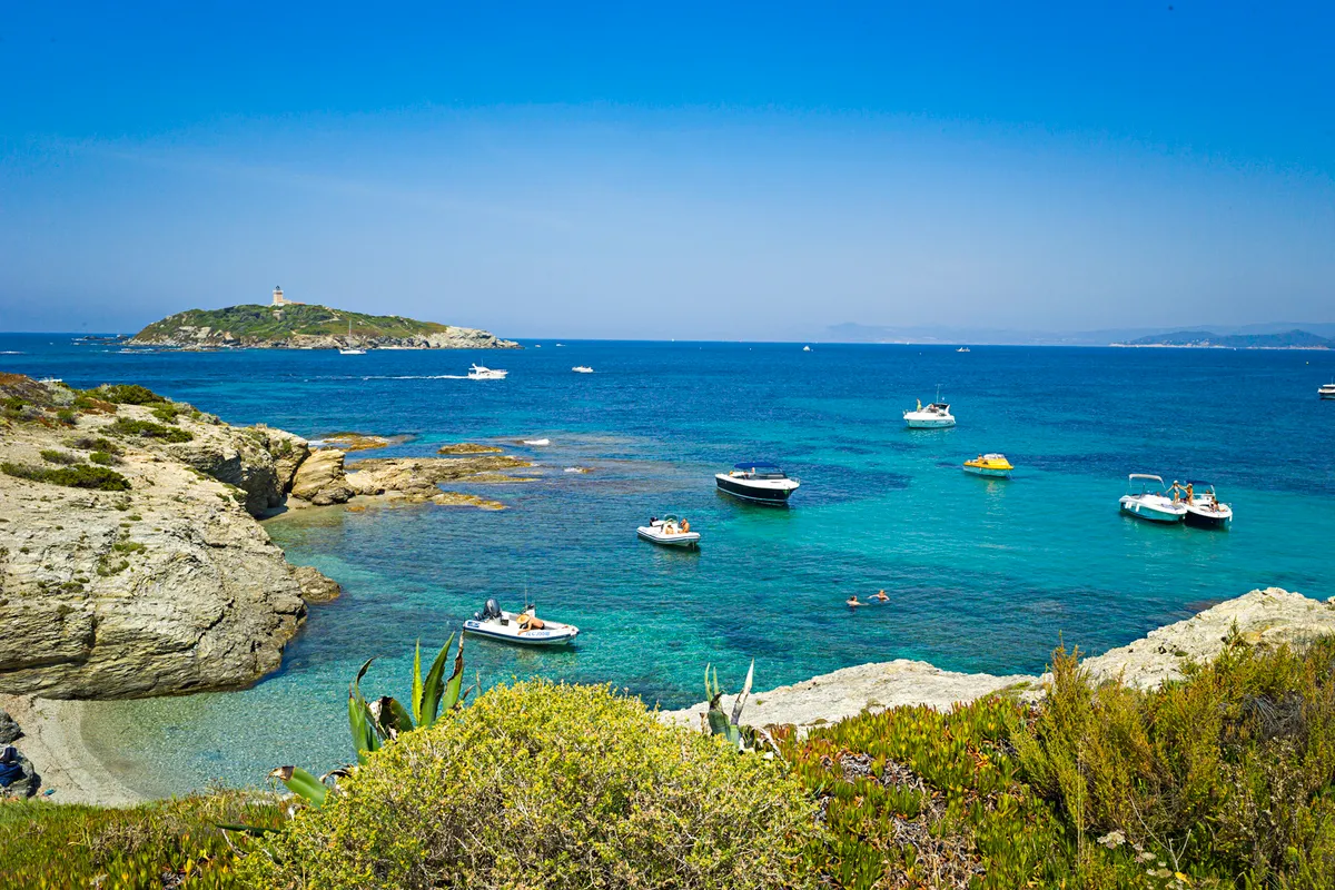 Plage de la Gabrielle, stop in France — photo 2