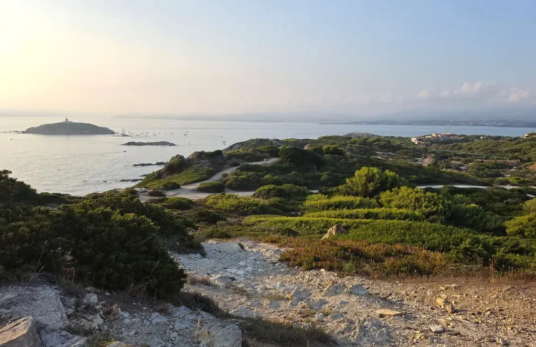 Plage de la Gabrielle, stop in France — photo 8
