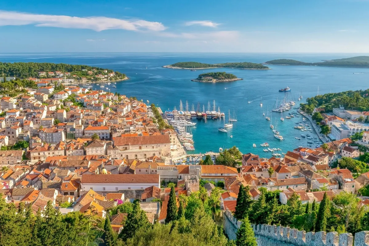 Uvala Prevojice, anchorage in Hvar town, Croatia — photo 9