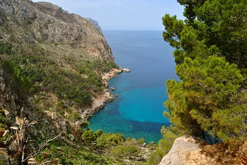 Cala de ses Ortigues, anchorage in Spain