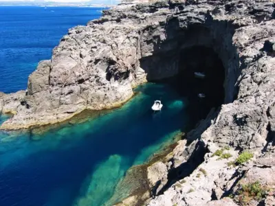 Punta delle Grotte